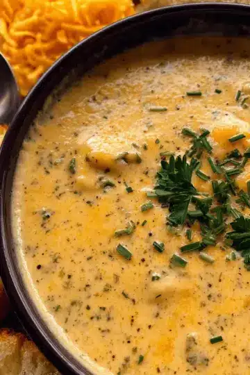 Hearty Cheddar Garlic Herb Potato Soup
