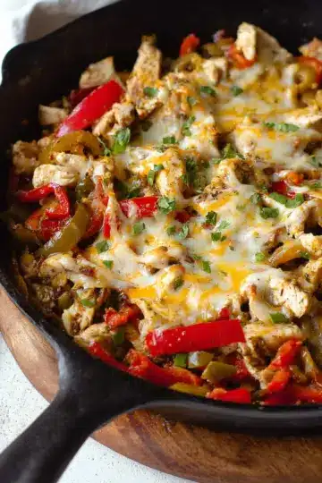 Easy Chicken Cheesesteak Skillet (30 Minute, Low Carb)