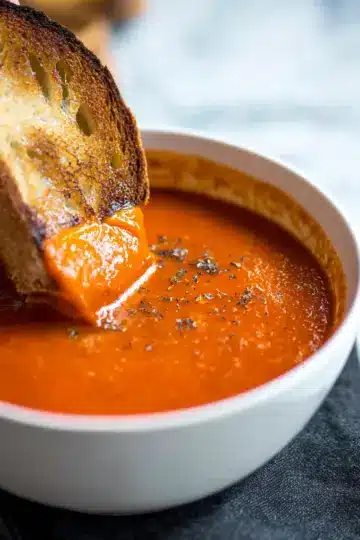 Easy Three Ingredient Tomato Soup
