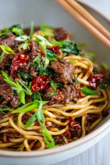 Caramelised Sticky Beef Noodles