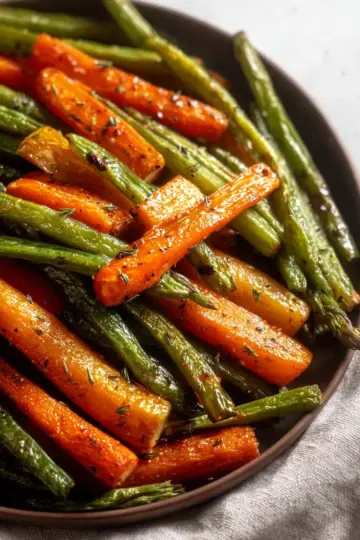 Roasted Green Beans and Carrots