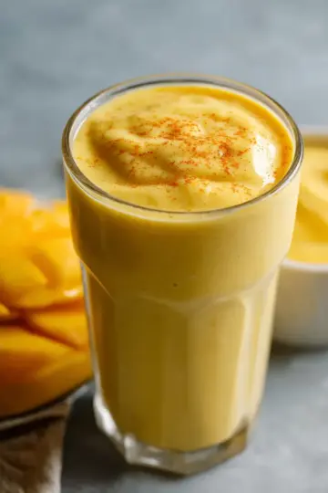 Mango Coconut Milk Smoothie