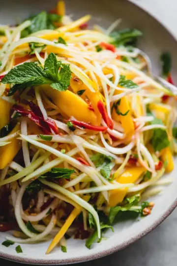 Green Thai Mango Salad (Sweet & Tangy)