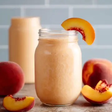 Banana Peach Smoothie