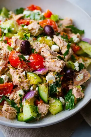 Mediterranean Tuna Salad