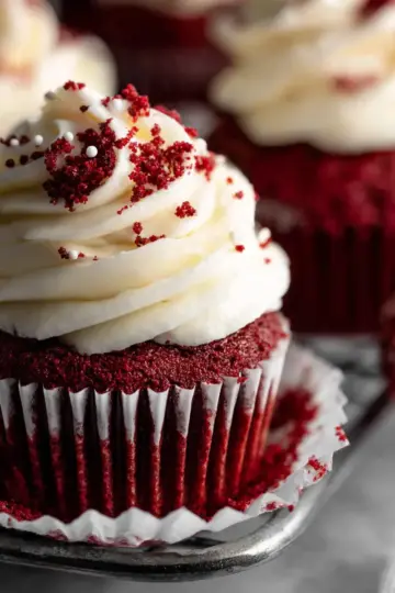 Vegan Red Velvet Cupcakes