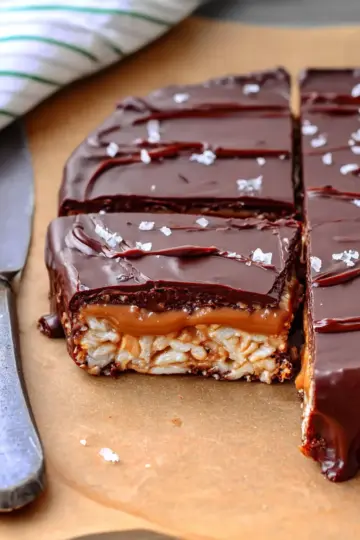 Viral Chocolate Peanut Butter Cup Rice Cake